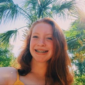 Meet your Posher, Elle